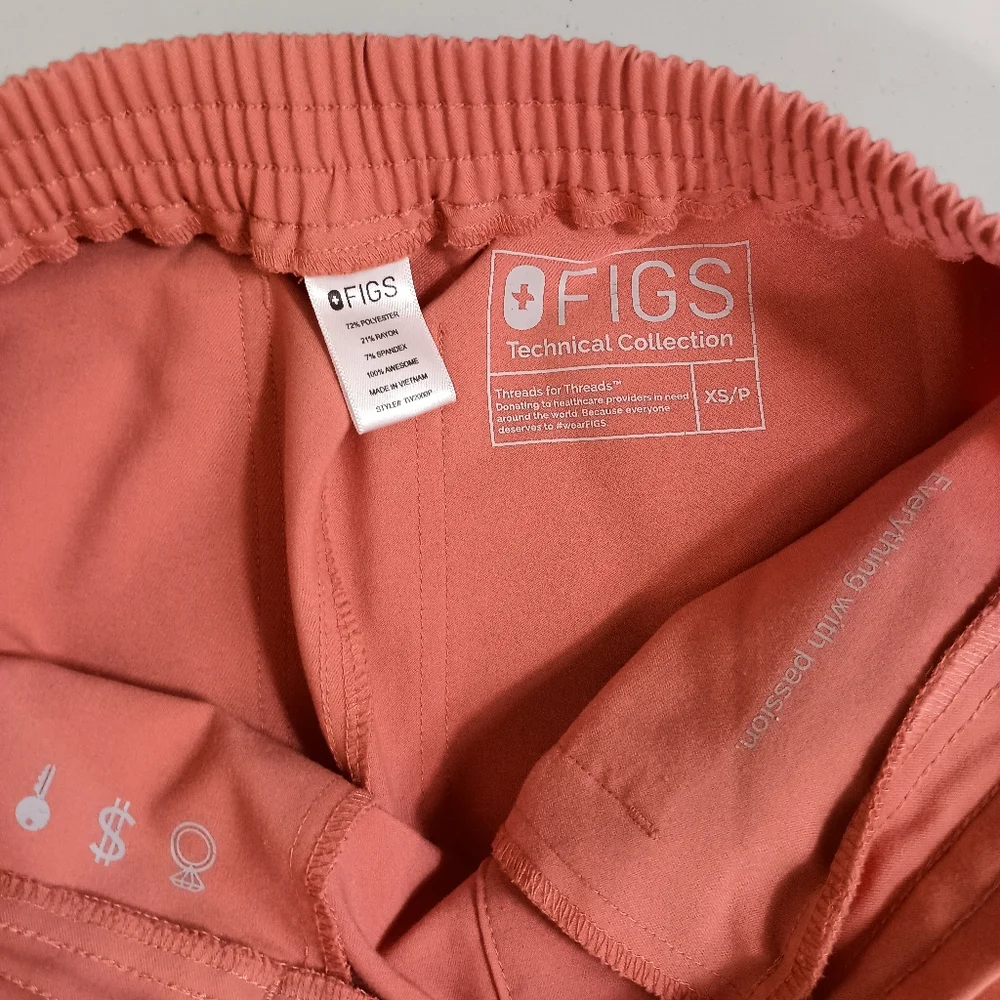 Figs Scrub Pants XS Petite Womens Coral Yola Skinny Soft Straight Pckts Medical